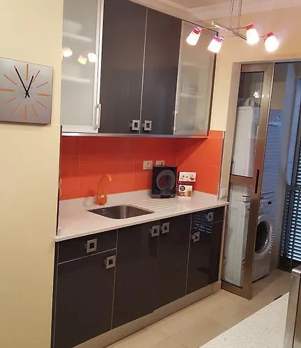 アパート Marlenghi